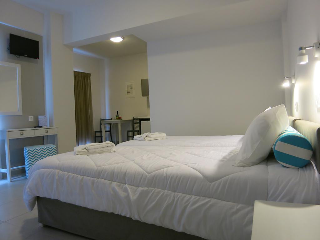 Amaryllis Aparthotel ปลาเตเนียส ภายนอก รูปภาพ