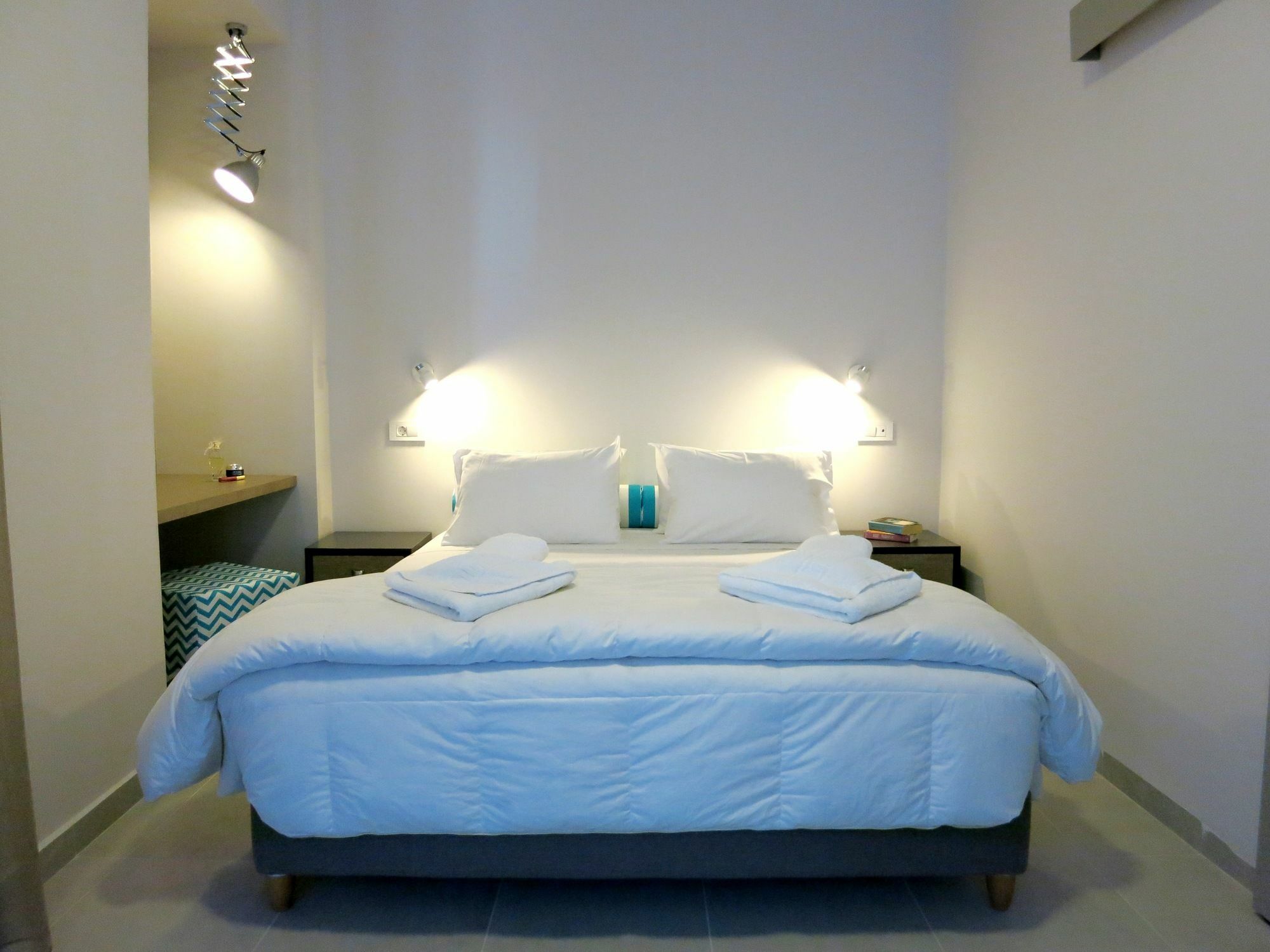 Amaryllis Aparthotel ปลาเตเนียส ภายนอก รูปภาพ